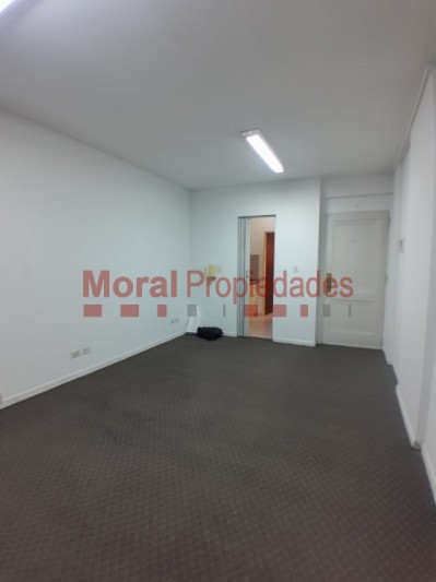 MONOAMBIENTE DIVISIBLE. 38 M2. APTO PROFESIONAL