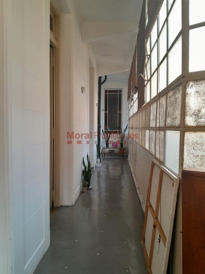MONSERRAT. SEMIPISO DE 4 AMBIENTES A PURO SOL / 132 m2 