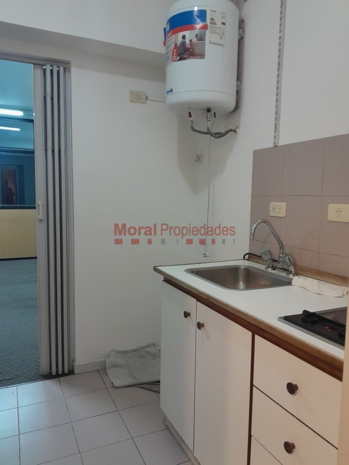 MONOAMBIENTE DIVISIBLE. 38 M2. APTO PROFESIONAL
