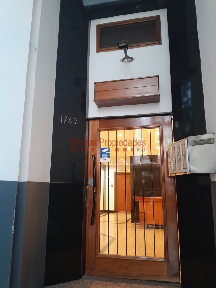 MONOAMBIENTE DIVISIBLE. 38 M2. APTO PROFESIONAL
